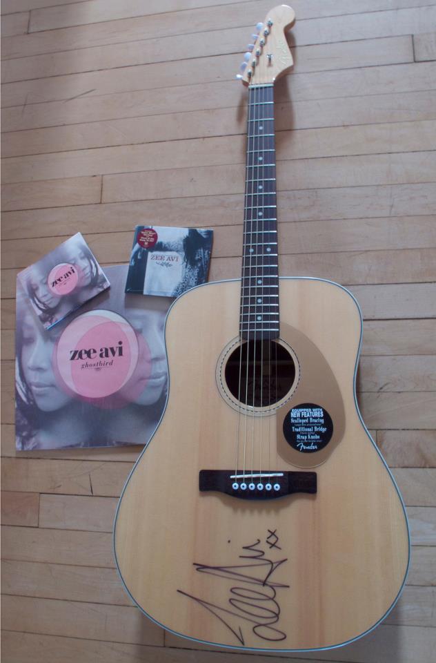 Zee Avi Guitar Pack
